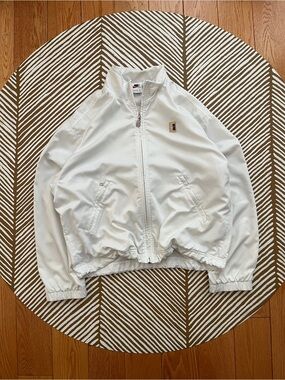 Nike Vintage Women's Tennis Windbreaker (women's L)